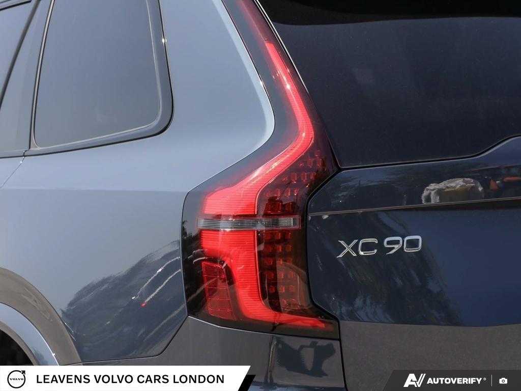 2027 Volvo XC90 ULTRA DARK THEME-11