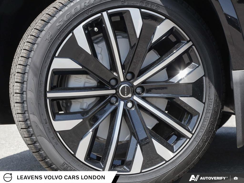2027 Volvo XC90 ULTRA DARK THEME-5