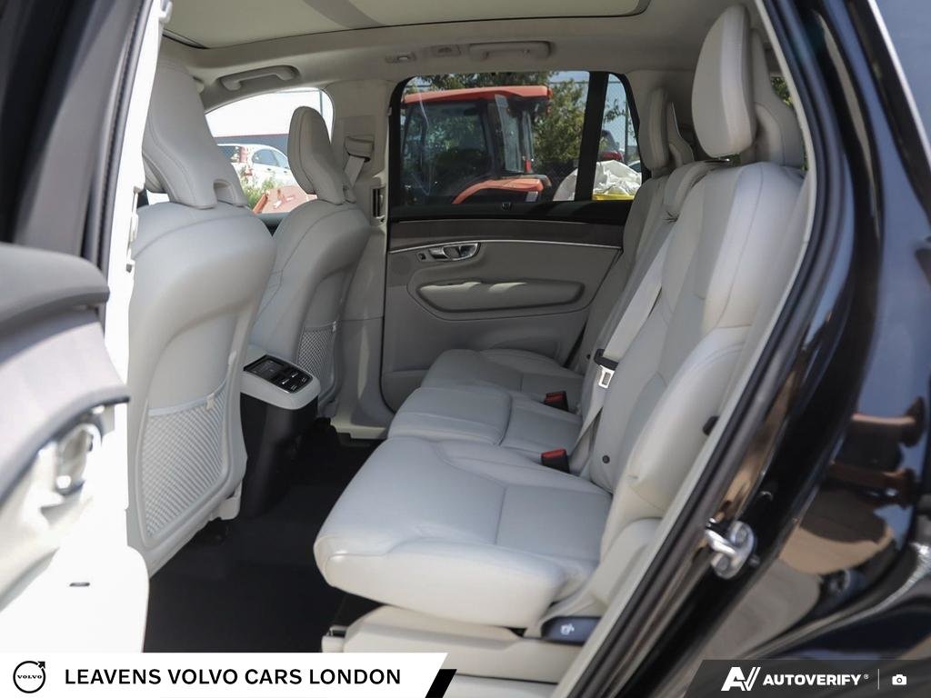 2027 Volvo XC90 ULTRA DARK THEME-23