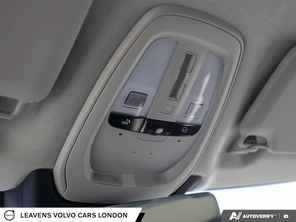 2027 Volvo XC90 ULTRA DARK THEME-21