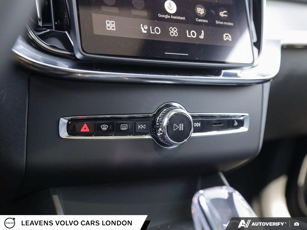 2027 Volvo XC90 ULTRA BLACK EDITION-19