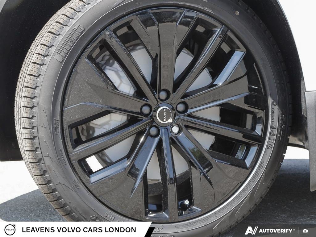 2027 Volvo XC90 ULTRA BLACK EDITION-5