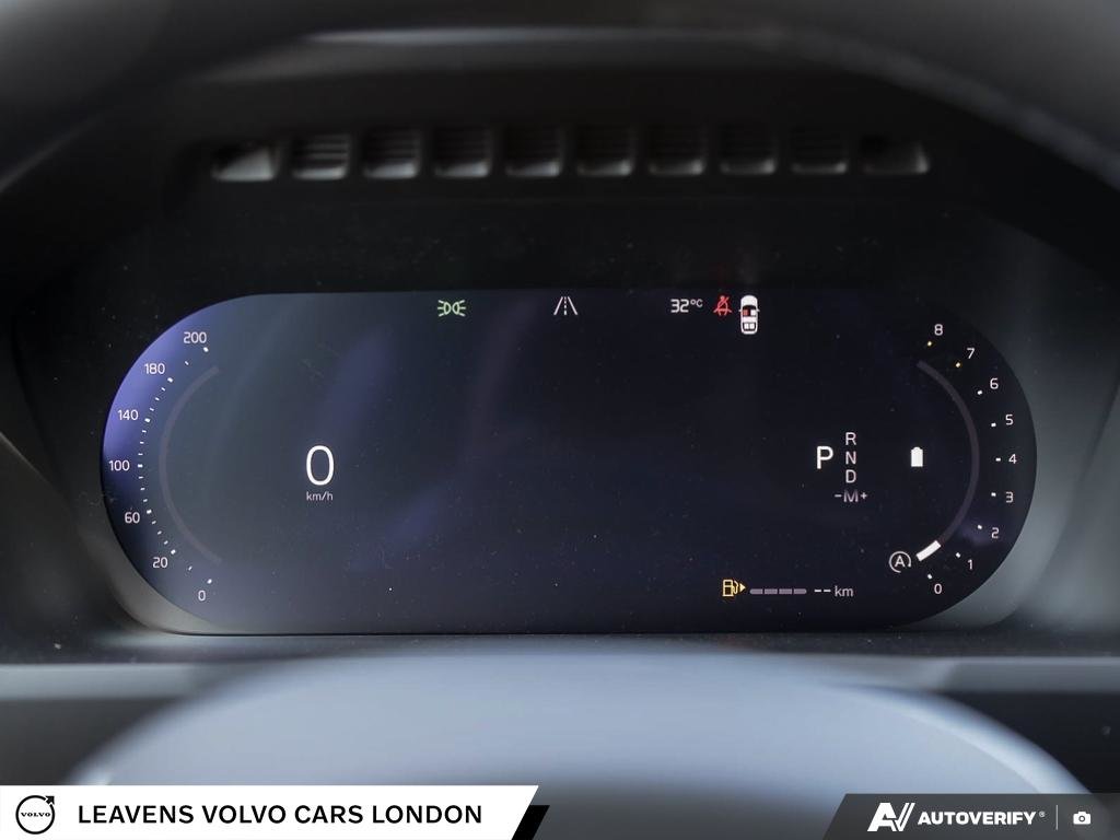 2027 Volvo XC90 ULTRA BRIGHT THEME-14