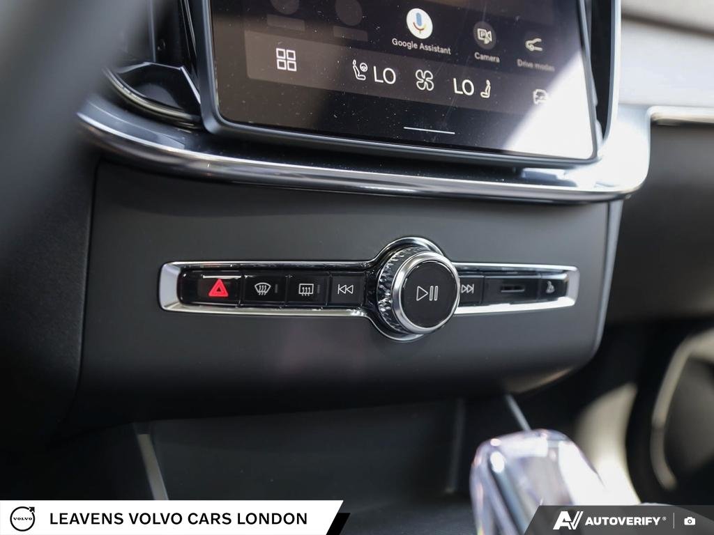 2027 Volvo XC90 ULTRA BRIGHT THEME-19