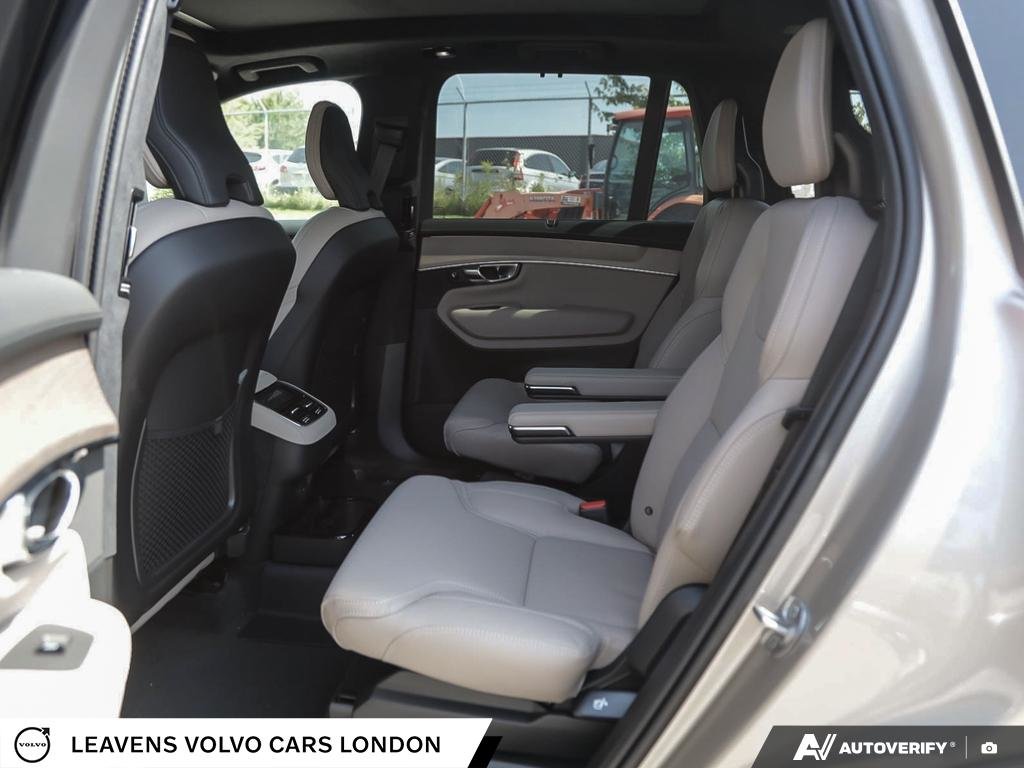 2027 Volvo XC90 ULTRA BRIGHT THEME-23