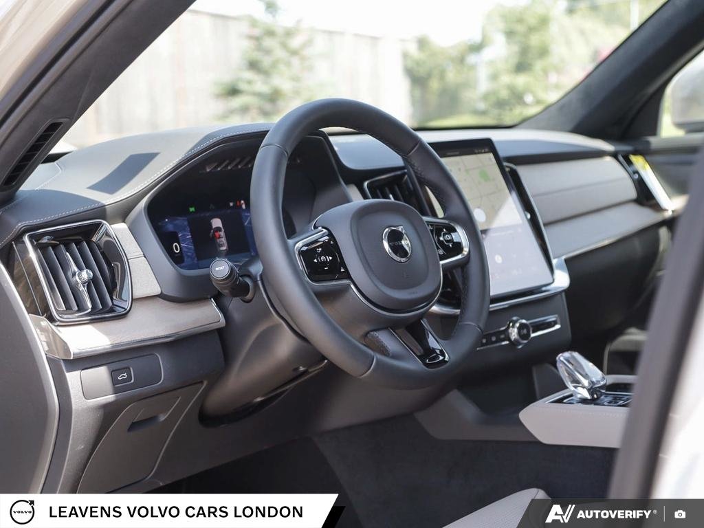 2027 Volvo XC90 ULTRA BRIGHT THEME-12