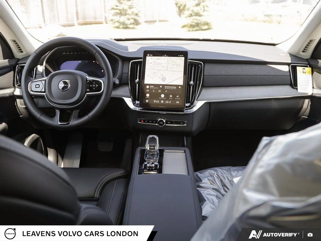 2027 Volvo XC90 ULTRA DARK THEME-24