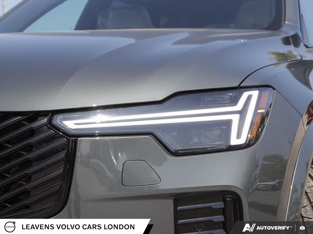 2027 Volvo XC90 PLUS DARK THEME-9