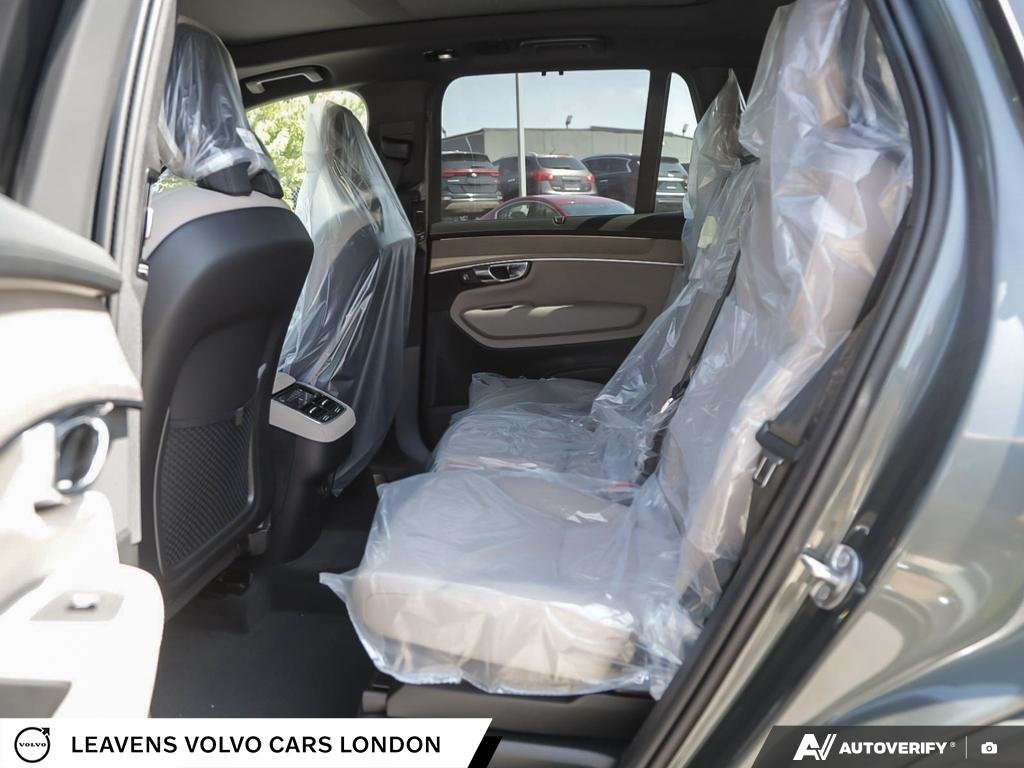 2027 Volvo XC90 PLUS DARK THEME-23