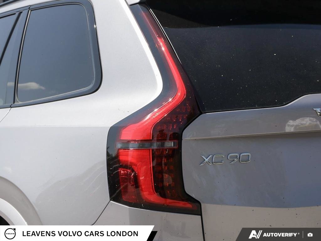 2027 Volvo XC90 ULTRA DARK THEME-11
