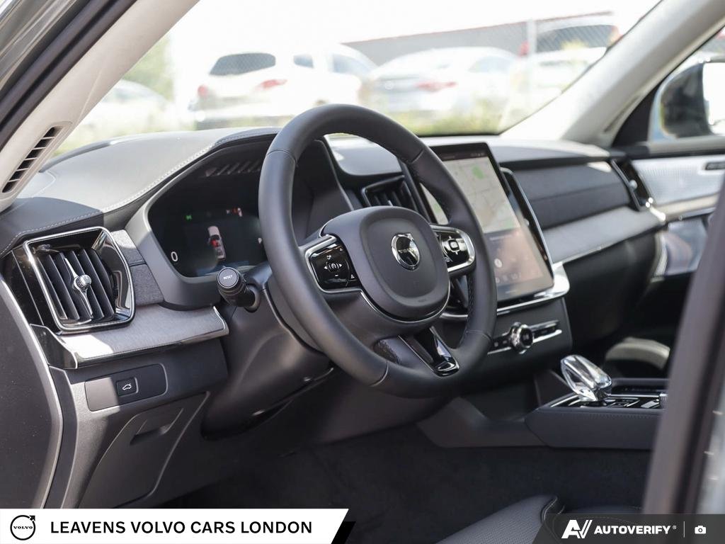 2027 Volvo XC90 ULTRA DARK THEME-12
