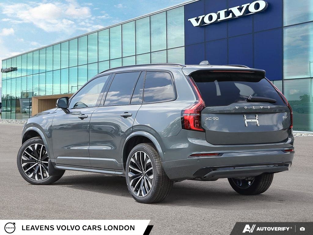 2027 Volvo XC90 ULTRA DARK THEME-3