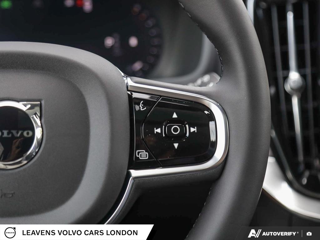 2027 Volvo XC90 ULTRA BRIGHT THEME-17