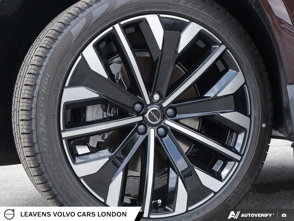 2027 Volvo XC90 ULTRA DARK THEME-5