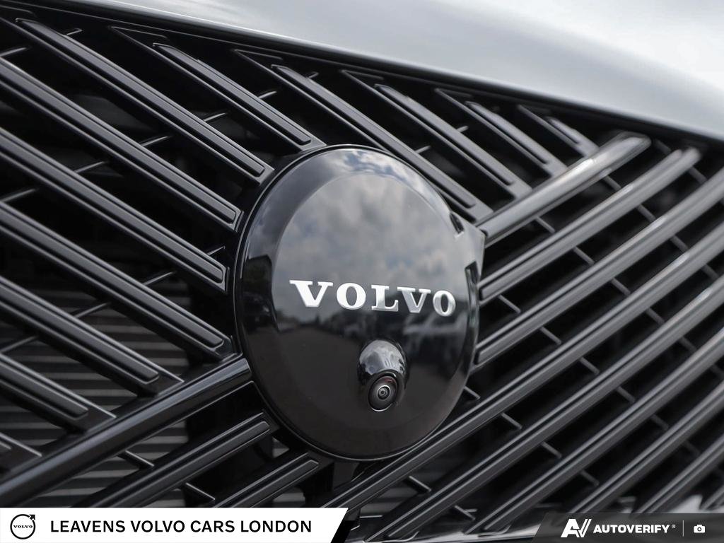 2027 Volvo XC90 Ultra Black Edition 7-Seater-8