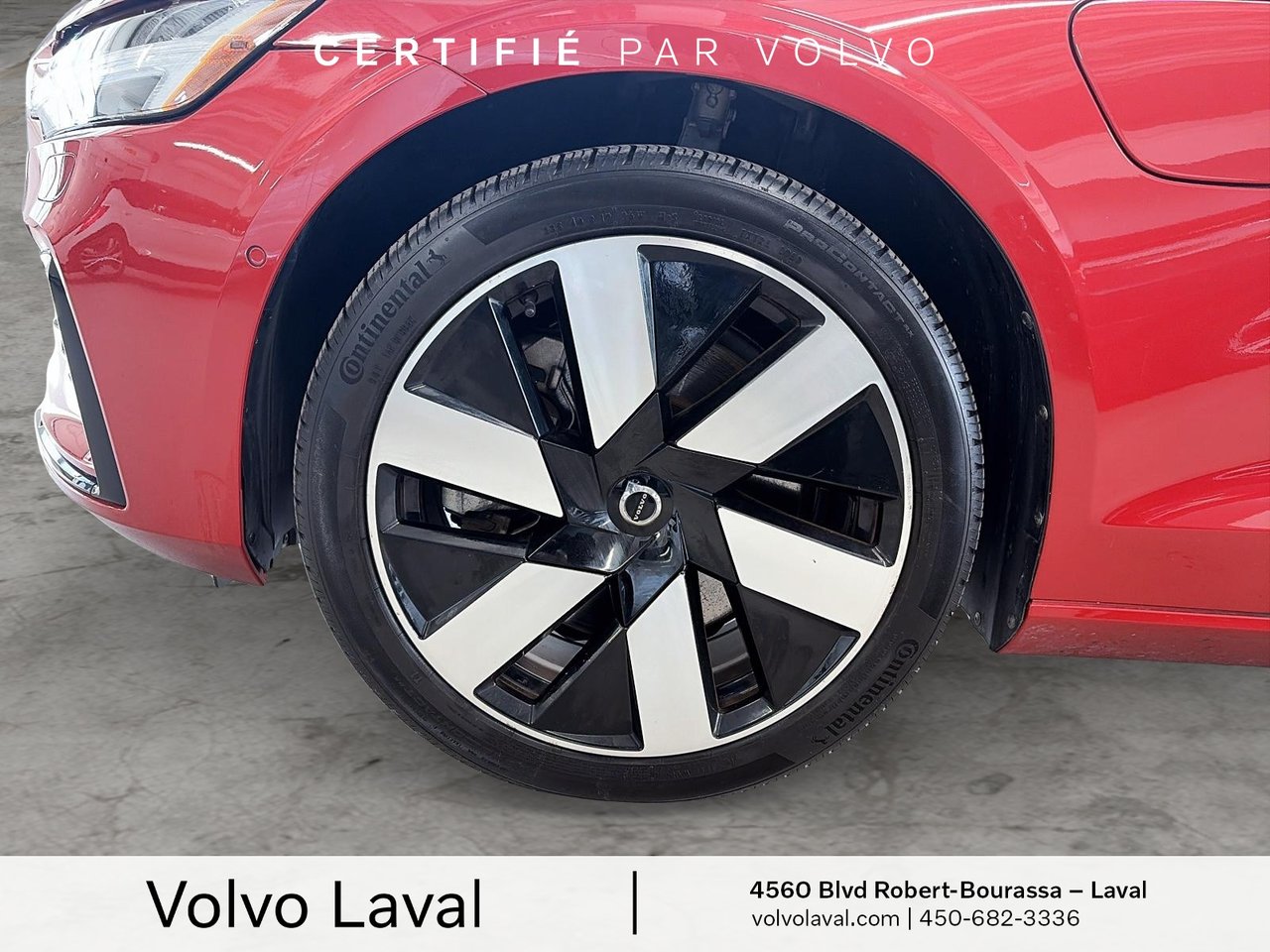 Volvo S60 Recharge Ultimate Dark Theme 2024-6