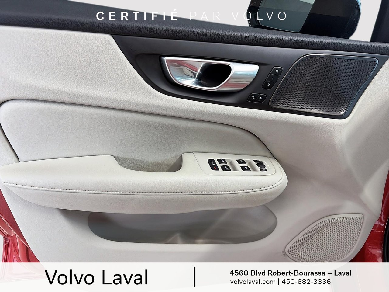 Volvo S60 Recharge Ultimate Dark Theme 2024-10