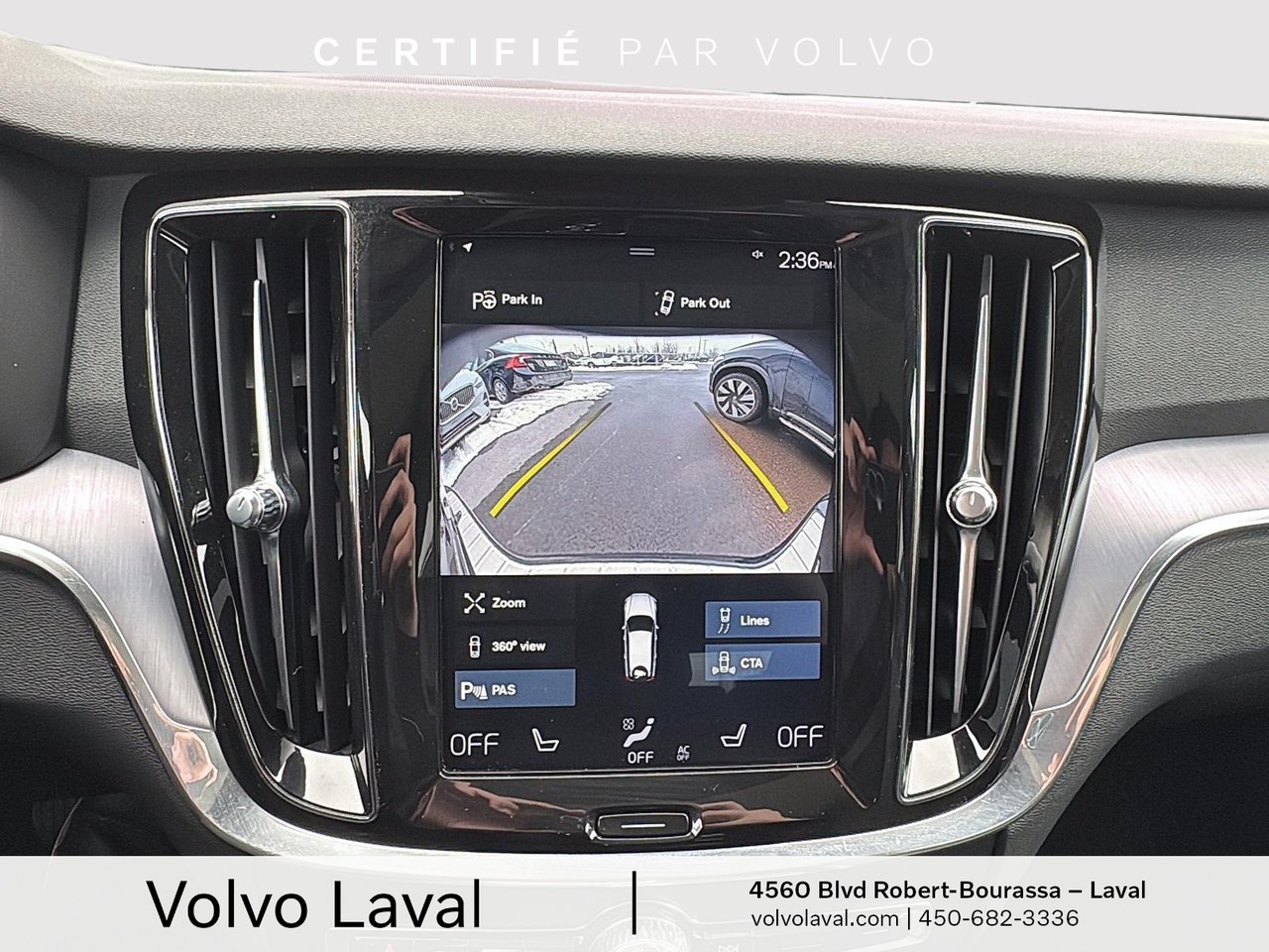 2020 Volvo V60 Cross Country BASE-25