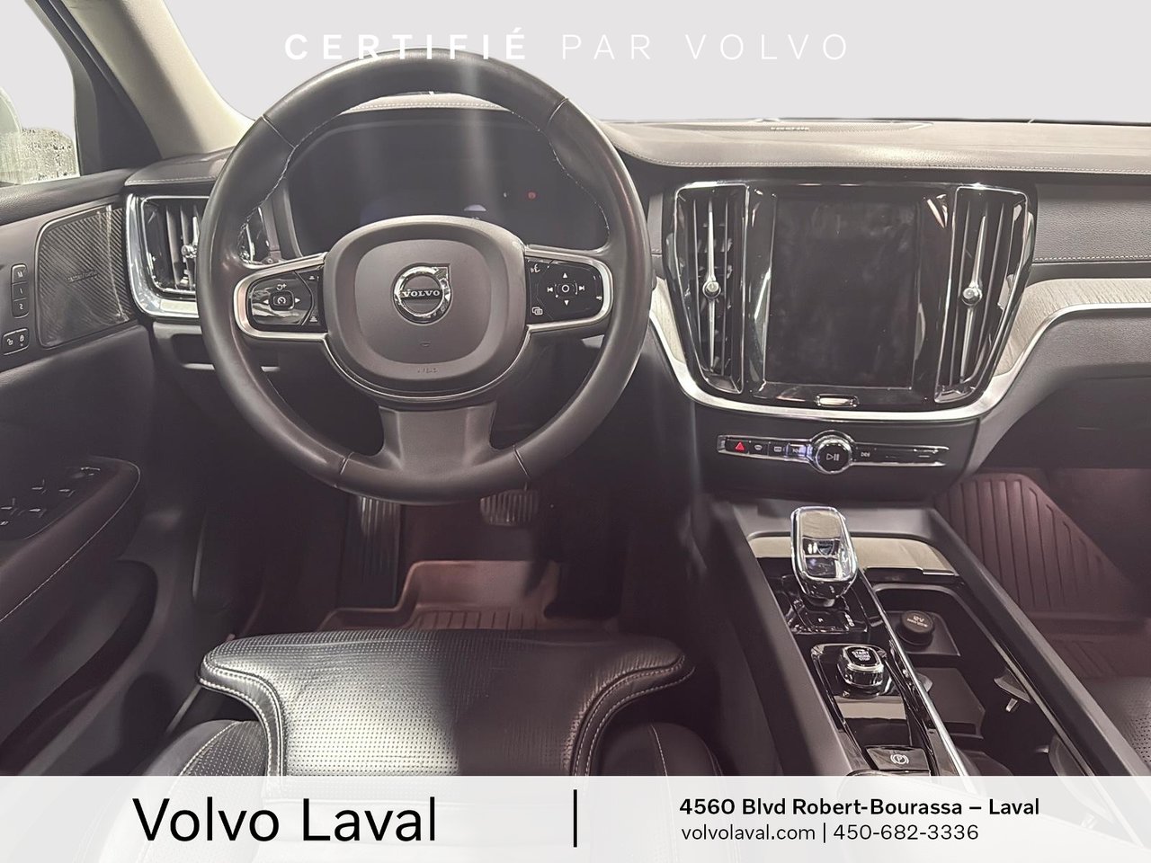 Volvo V60 Cross Country Ultimate 2024-11