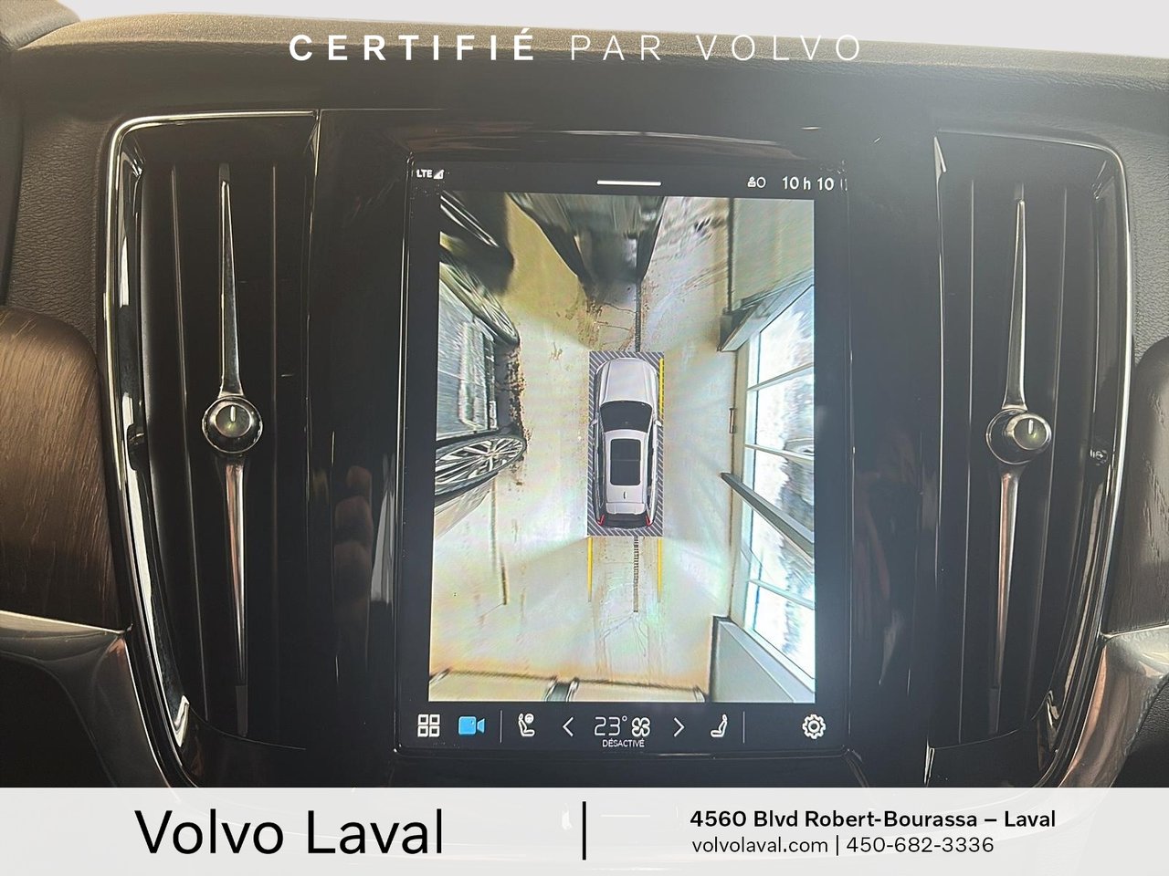 2023 Volvo V90 Cross Country Plus-16