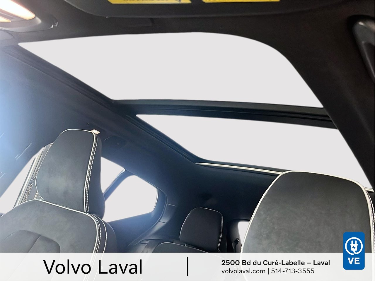 Volvo XC40 Recharge Pure Electric Plus 2022-21