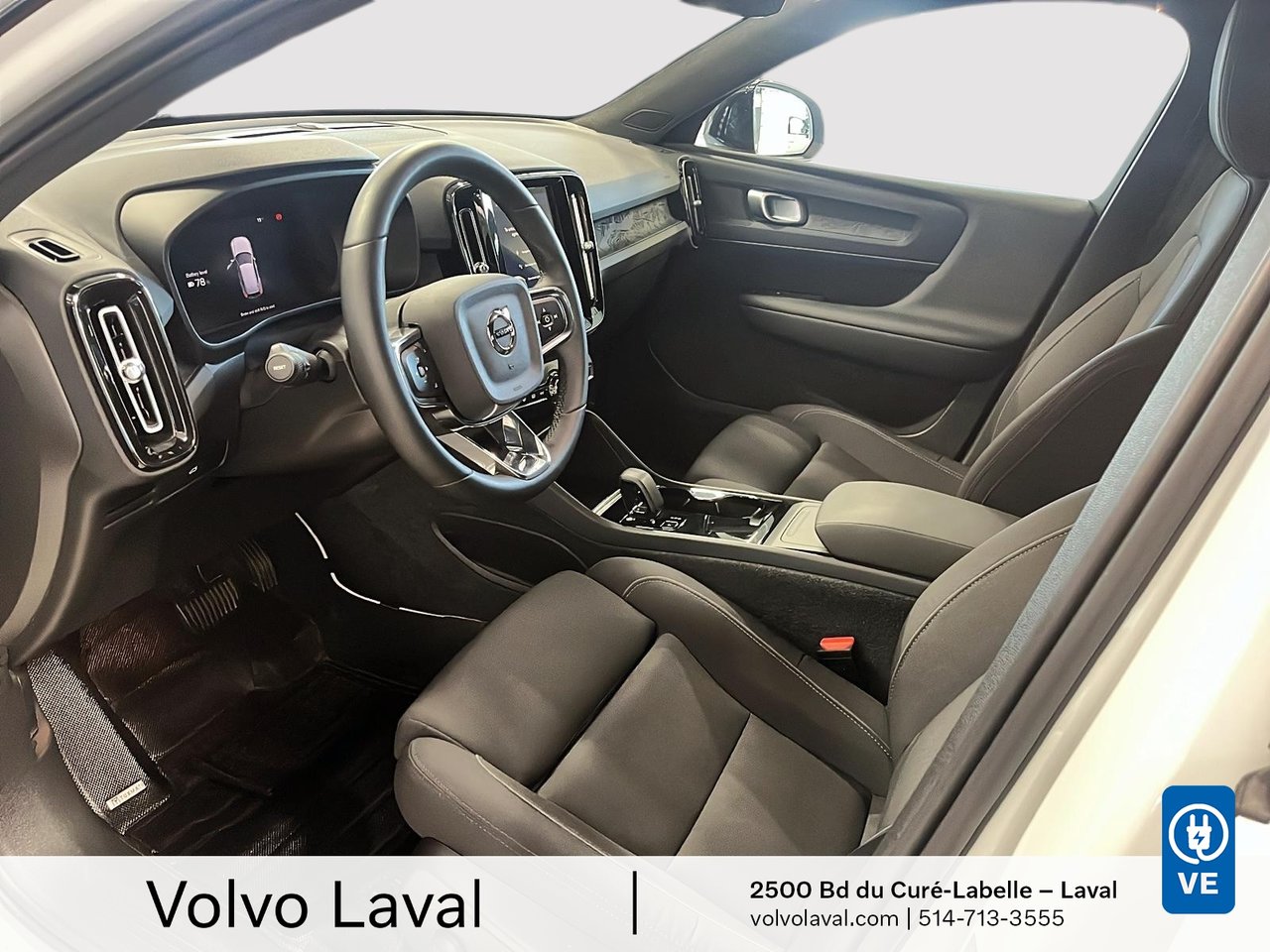 Volvo XC40 Recharge Pure Electric Core 2024-5