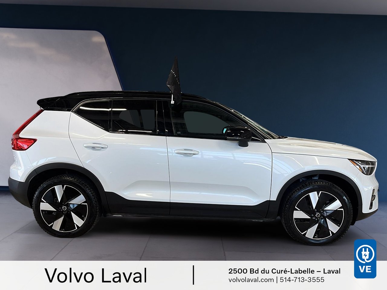 Volvo XC40 Recharge Pure Electric Core 2024-4