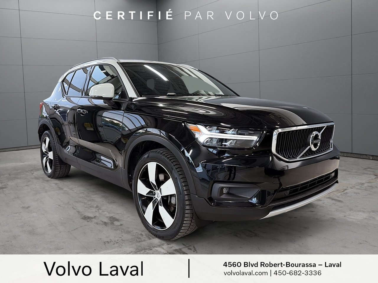 Black 2020 Volvo XC40 SUV / Crossover All-Wheel Drive Automatic