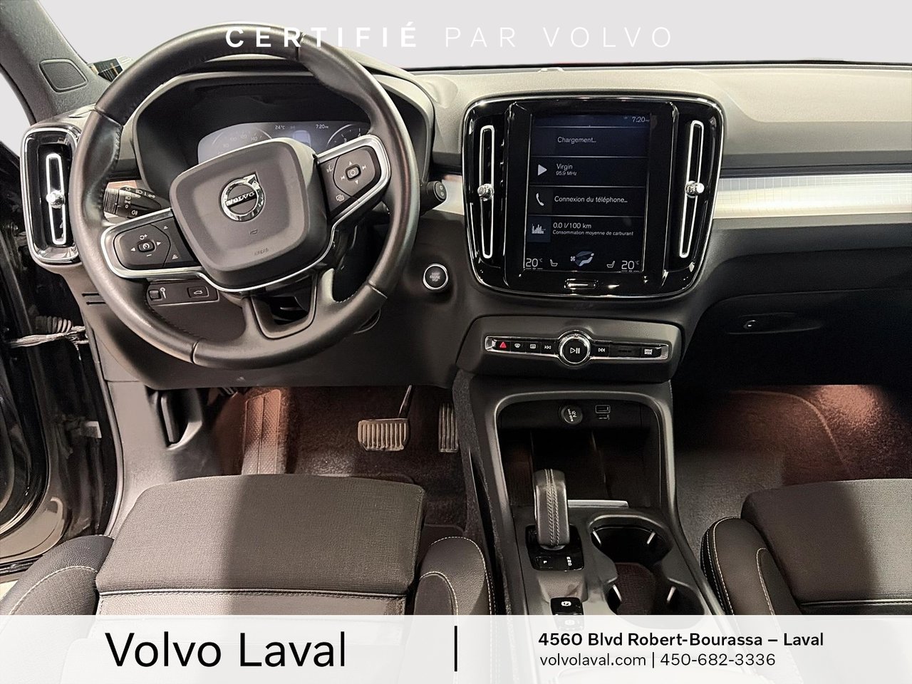 2020 Volvo XC40 Momentum-6