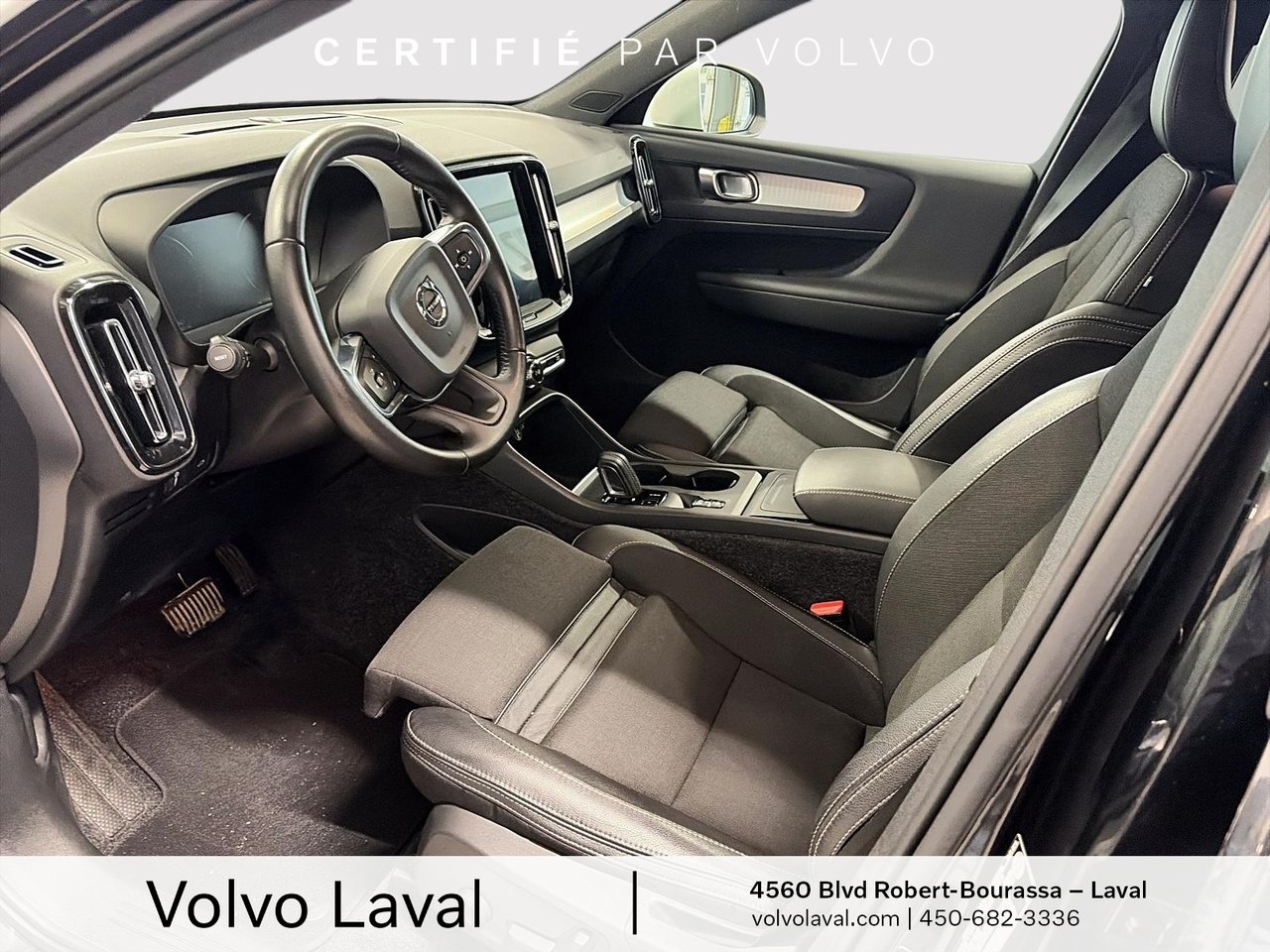 2020 Volvo XC40 Momentum-4