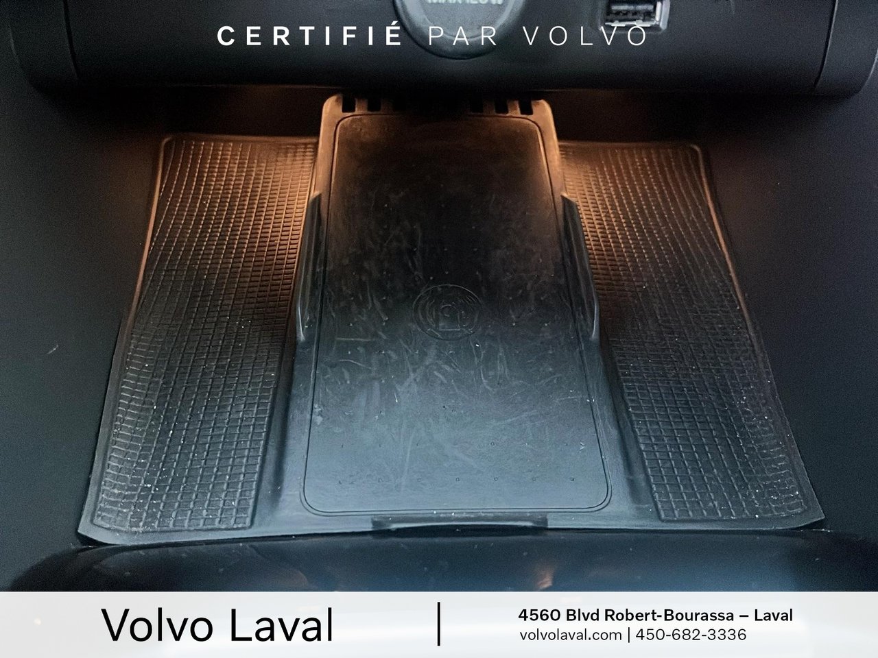 Volvo XC40 R-Design 2022-13