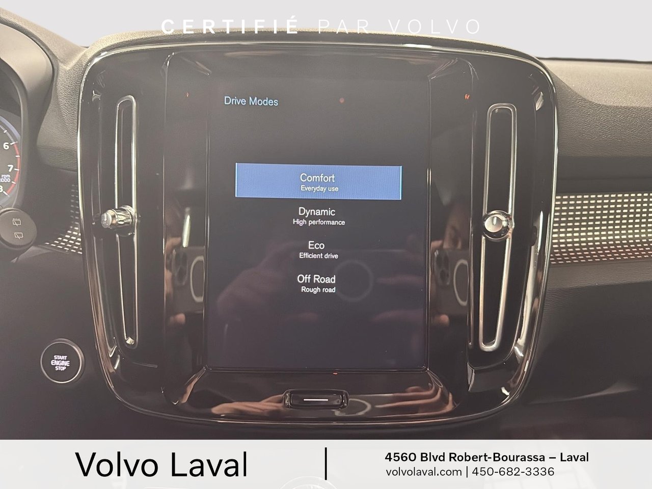 Volvo XC40 R-Design 2022-17