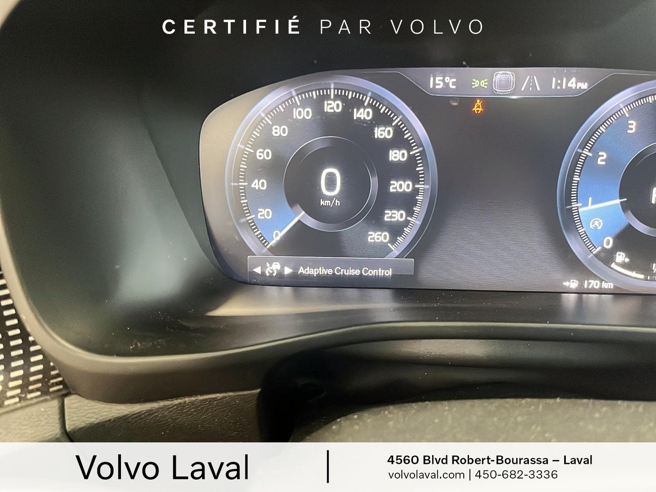 2022 Volvo XC40 R-Design-10