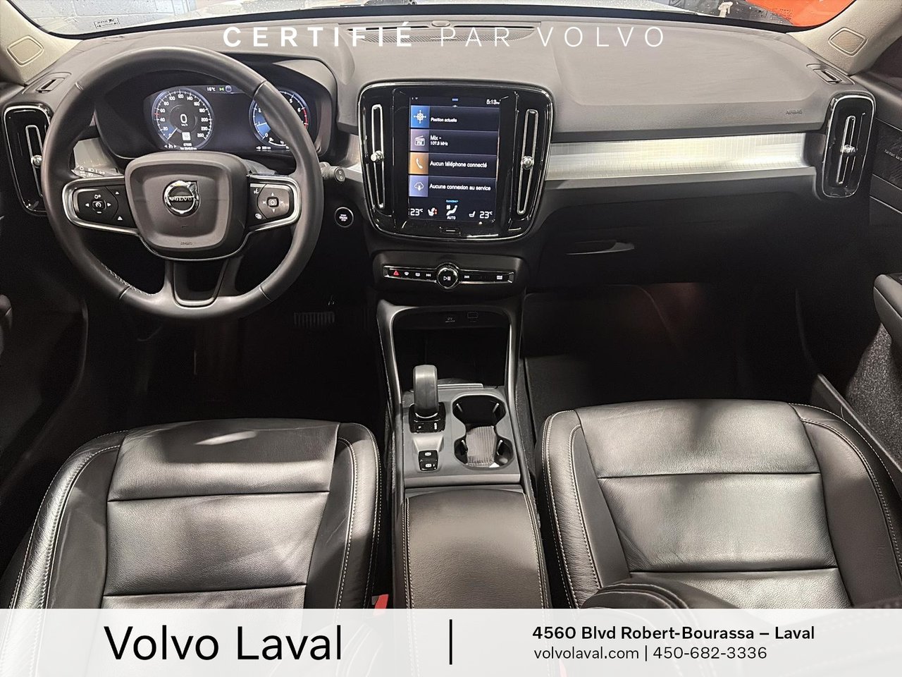 2022 Volvo XC40 Momentum-14