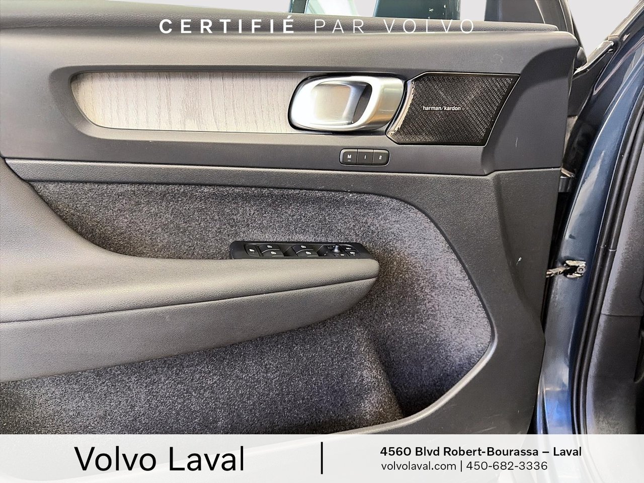 2022 Volvo XC40 Inscription-9