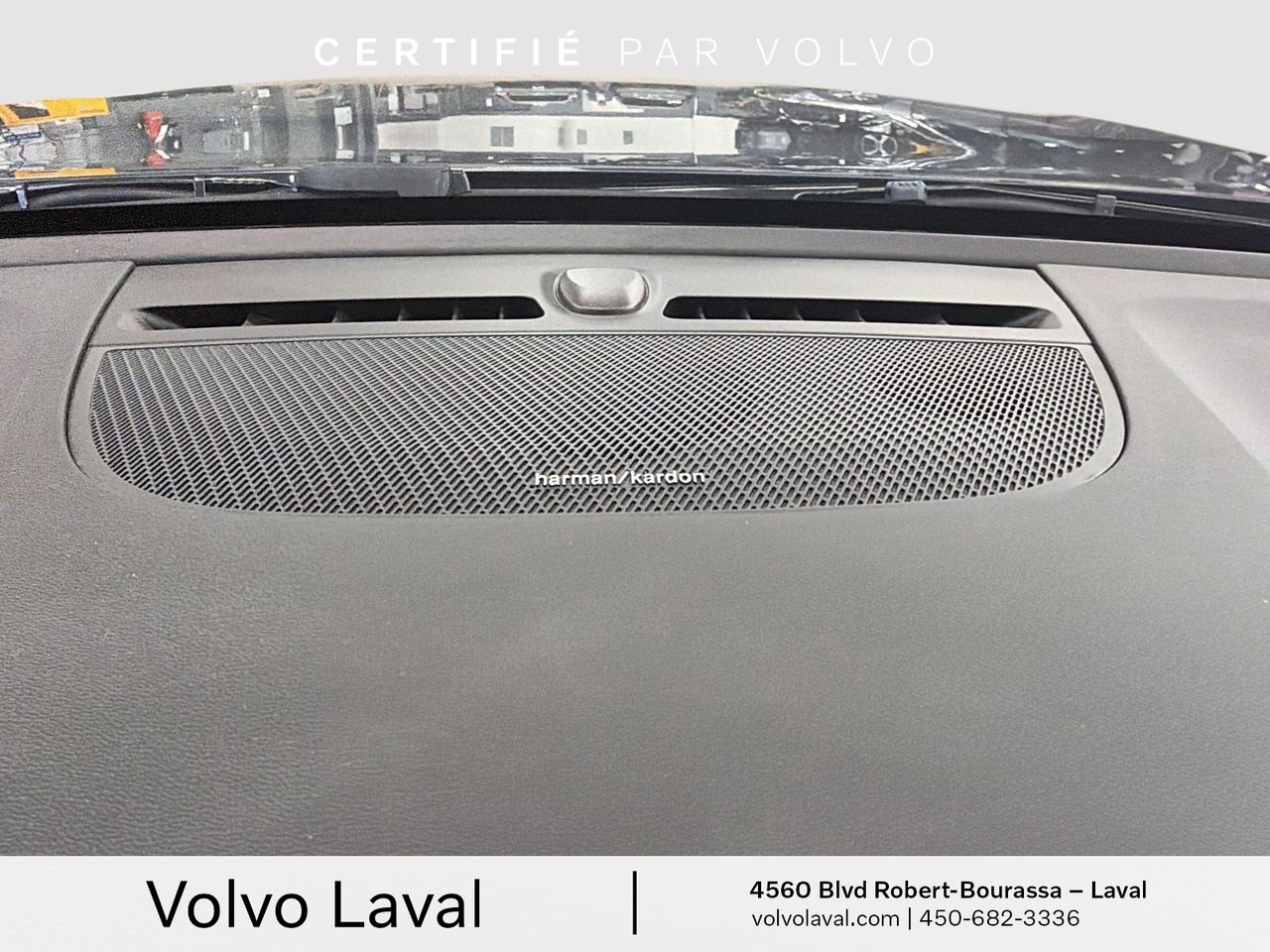 2022 Volvo XC40 Inscription-17