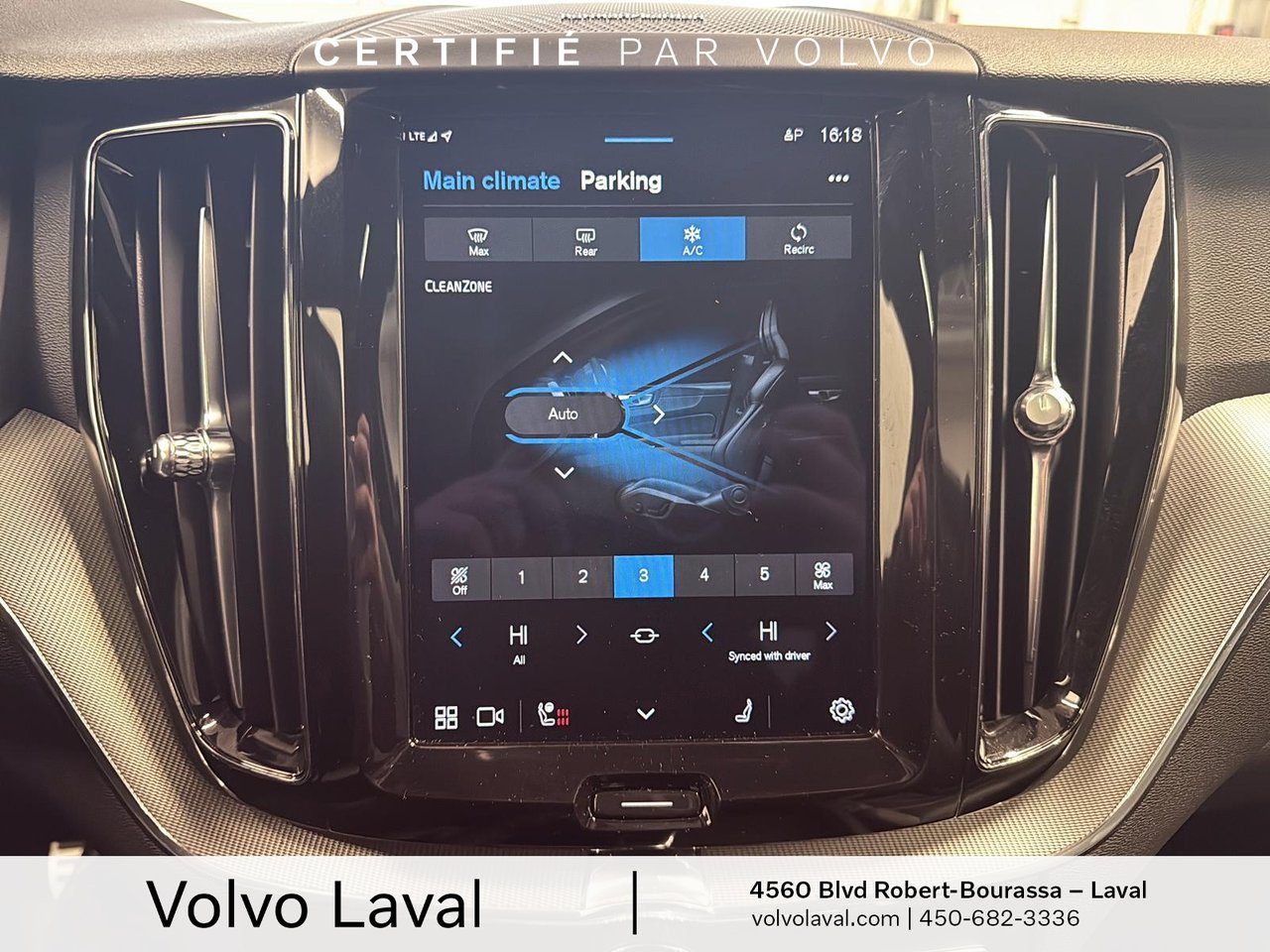 2022 Volvo XC60 Recharge R-Design-15