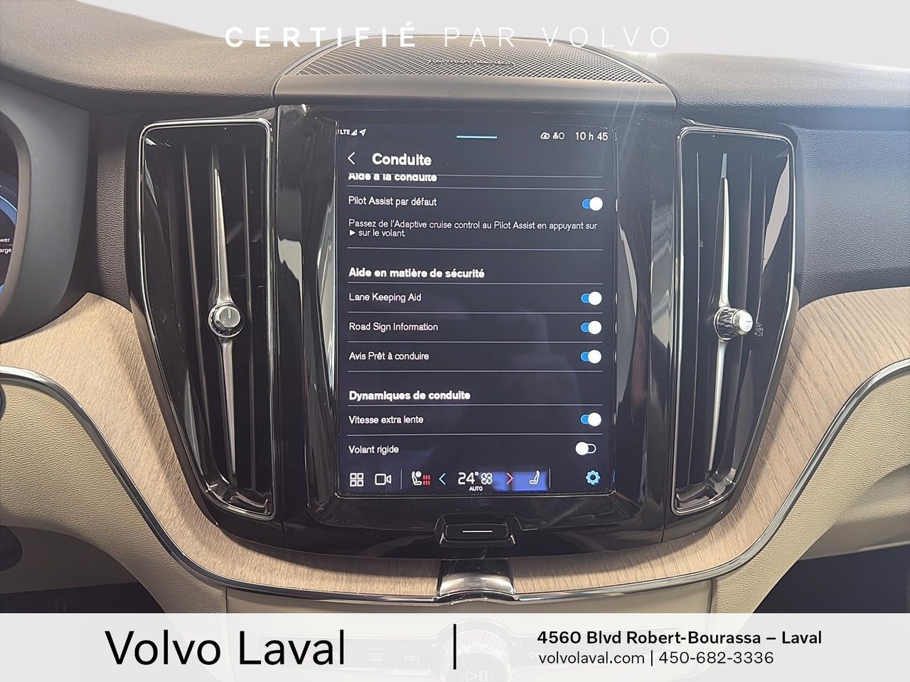 Volvo XC60 Recharge Plus Dark Theme 2024-19