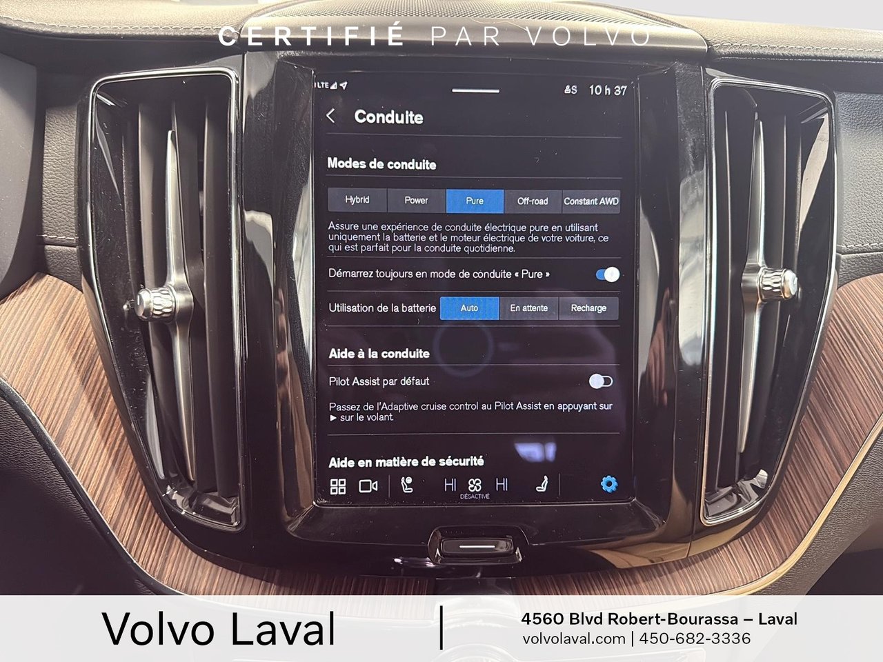 2024 Volvo XC60 Recharge Ultimate Dark Theme-18