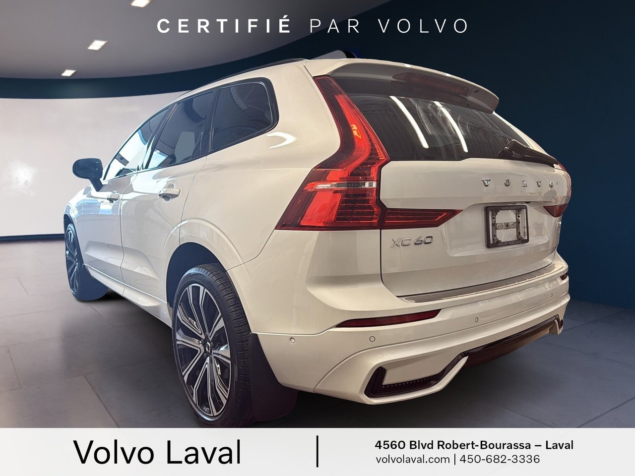 Volvo XC60 R-Design 2022-4