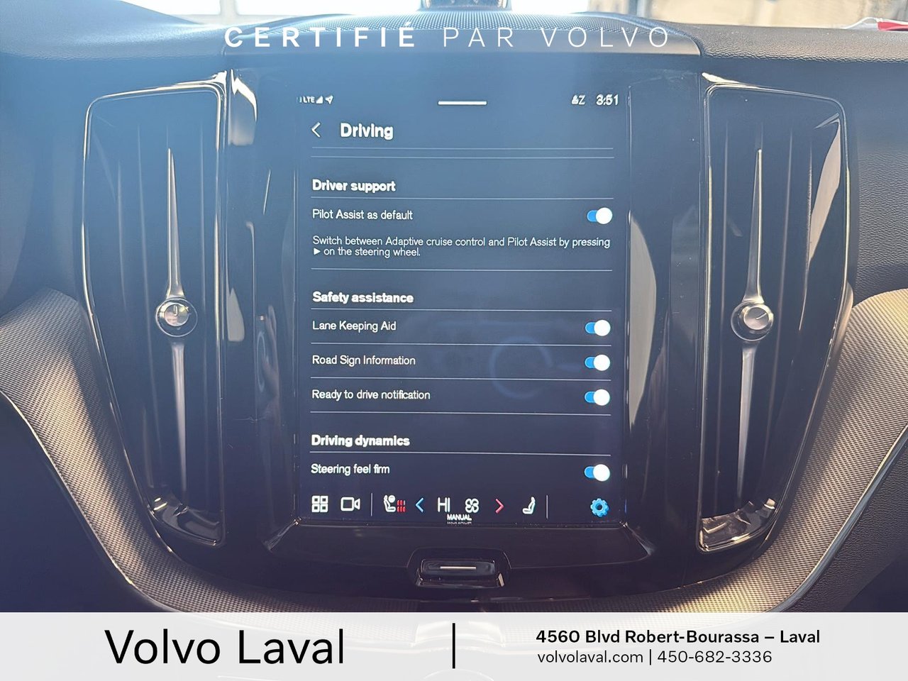 Volvo XC60 R-Design 2022-14