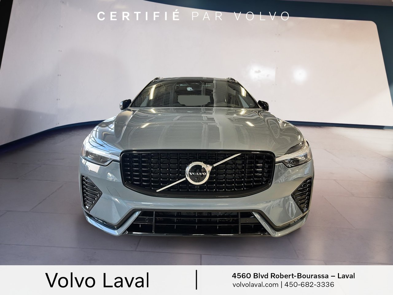 Volvo XC60 R-Design 2022-1