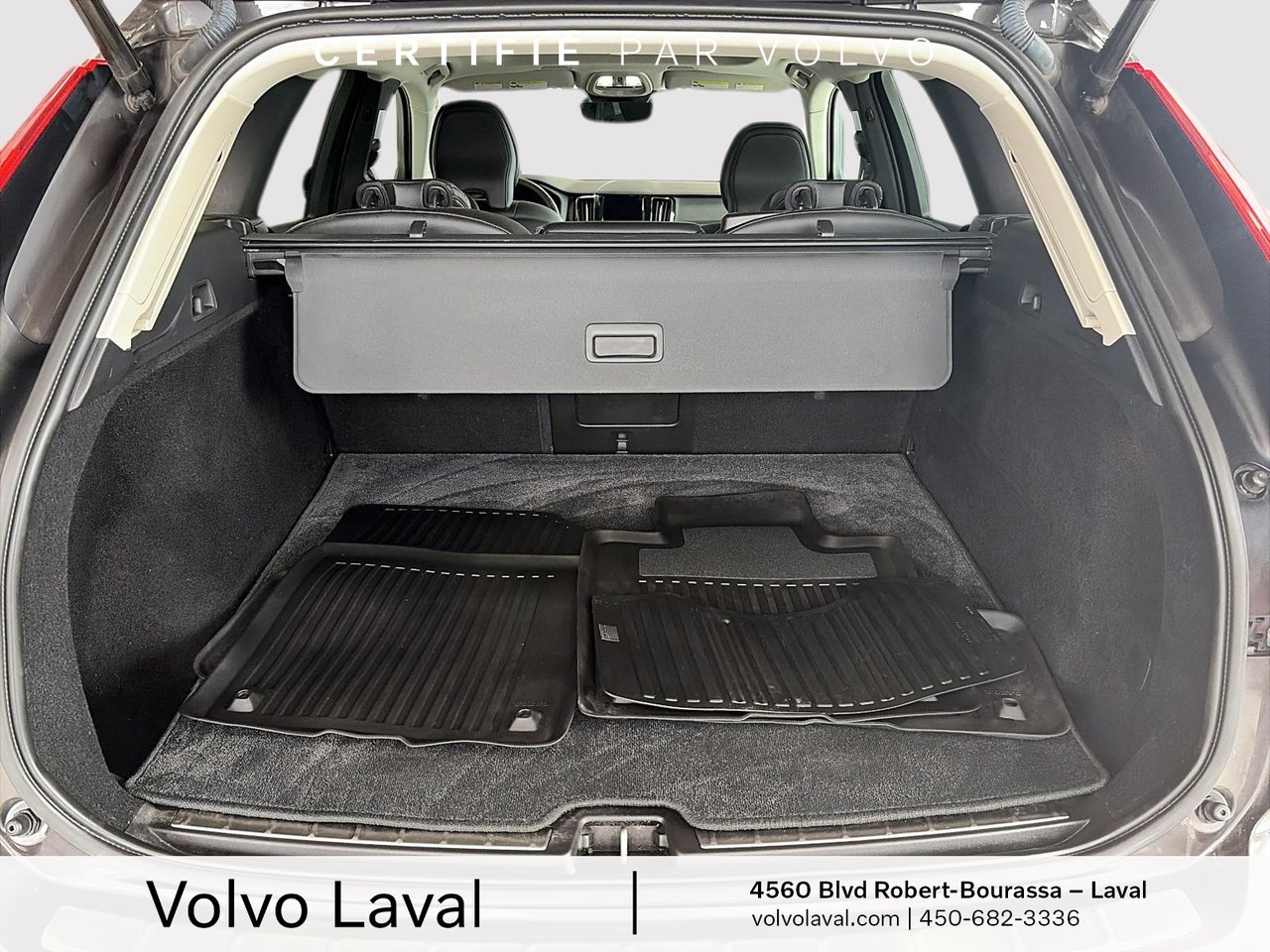 Volvo XC60 Momentum 2022-4