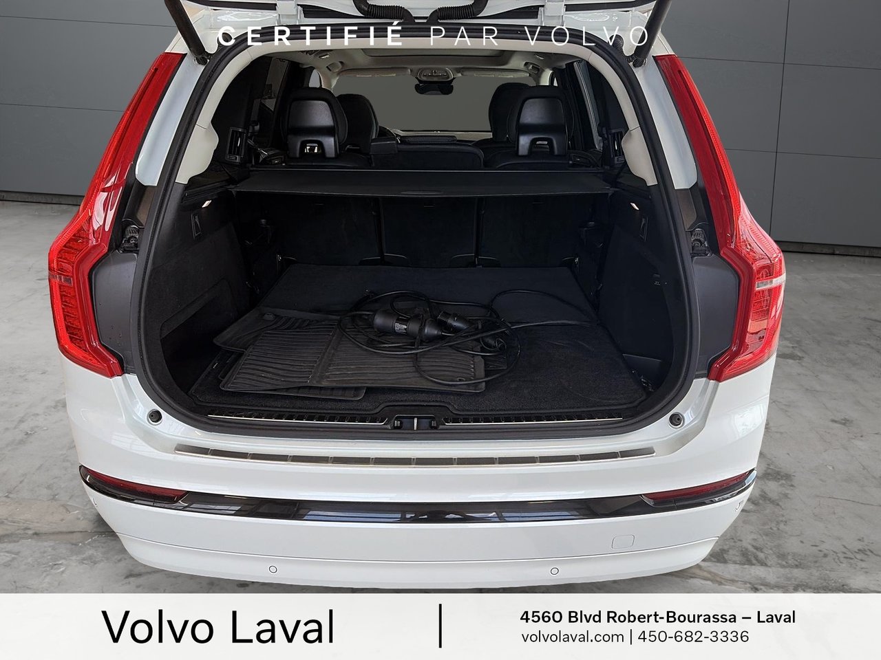 2025 Volvo XC90 Plug-In Hybrid Ultra Bright Theme-18