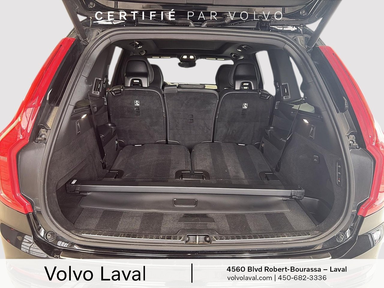 2023 Volvo XC90 Recharge Ultimate Dark Theme-12