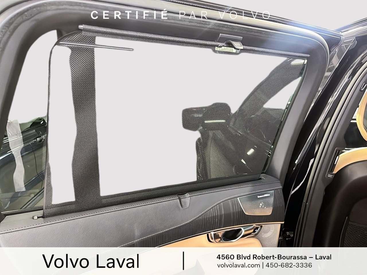 Volvo XC90 Ultimate Dark Theme 2023-18