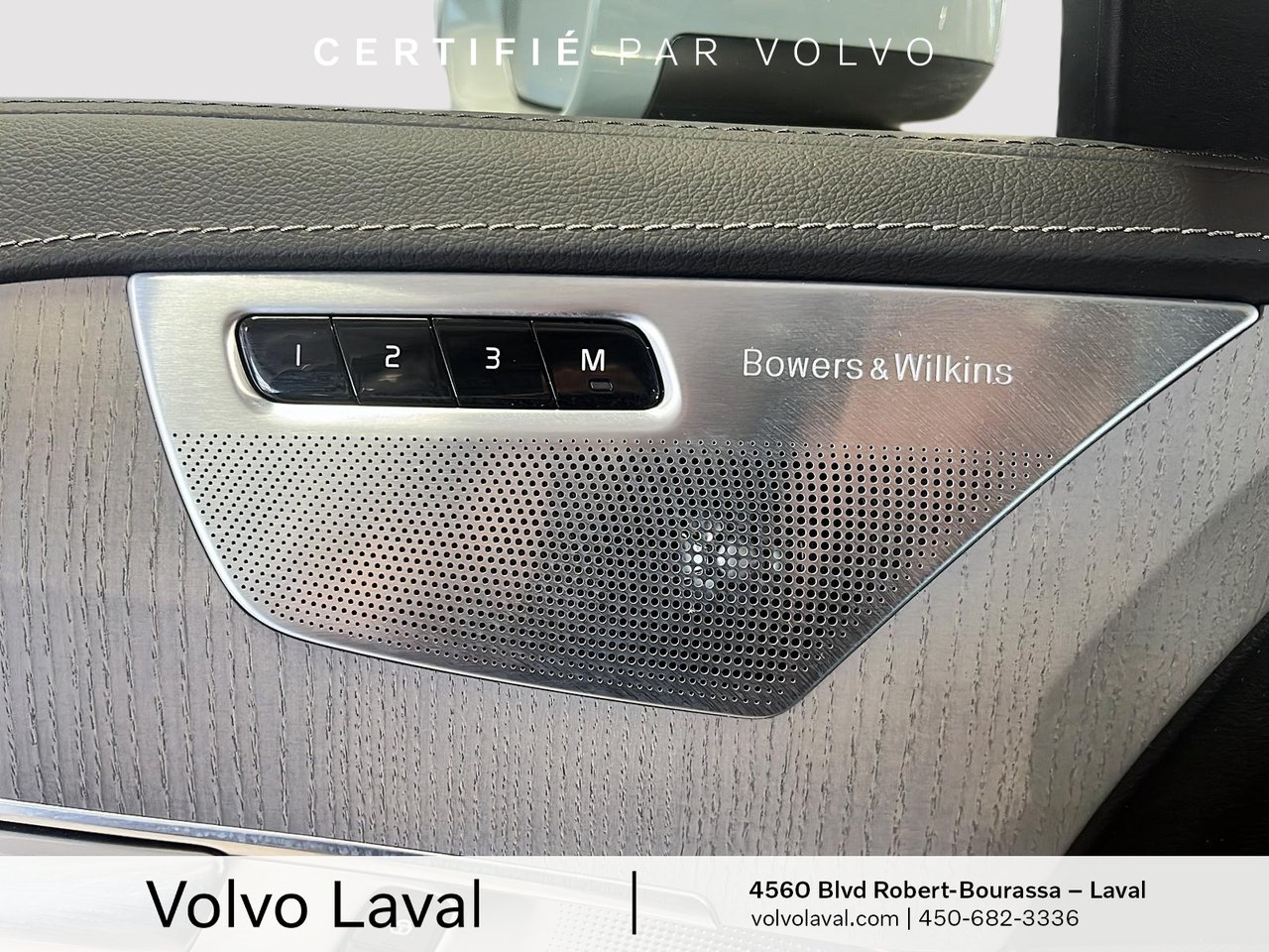 Volvo XC90 Ultra Bright Theme 2025-16