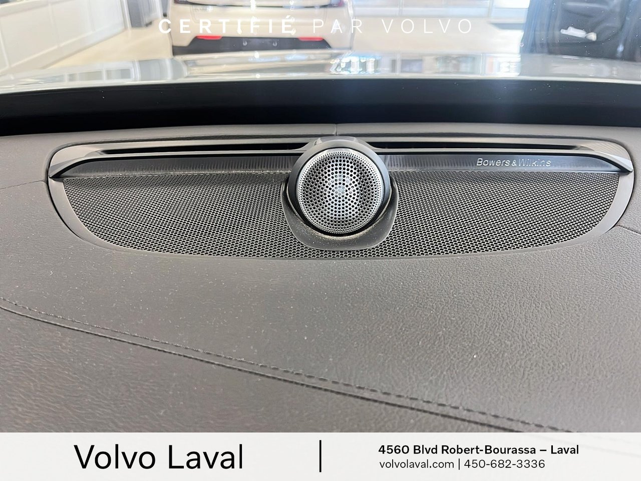 Volvo XC90 Ultra Bright Theme 2025-14