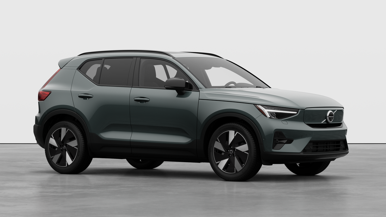 2026 Volvo EX40 PLUS-2