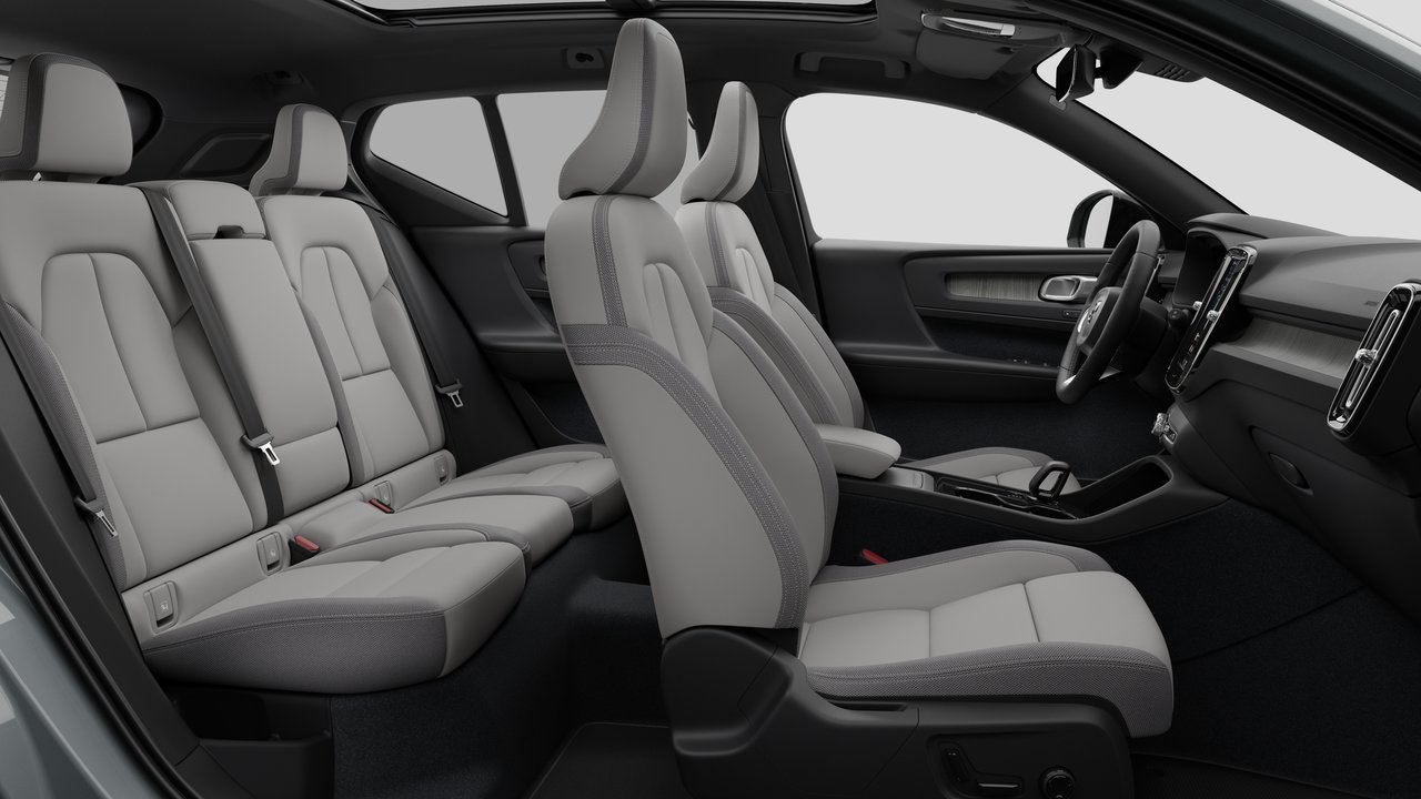 Volvo EX40 PLUS 2026-12